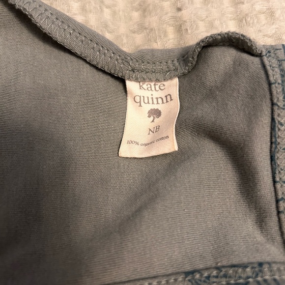 Lot of 3 infant hats/bow . Kate Quinn. Nicole Miller. NB and Size S - Picture 6 of 6